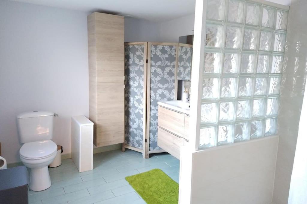 Maison Agreable Avec Stationnement Privatif Angoulême Eksteriør bilde